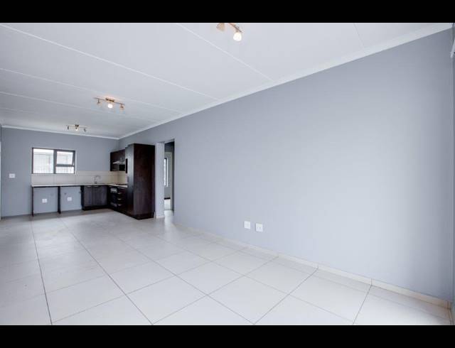 2 BEDROOM APARTMENT RENTED IN FOURWAYS
